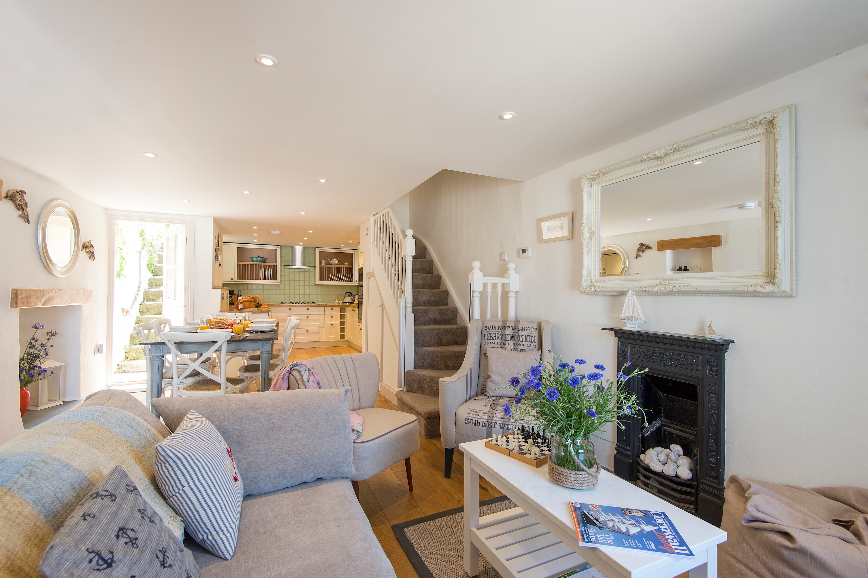 Sandpiper, Cornwall, living room