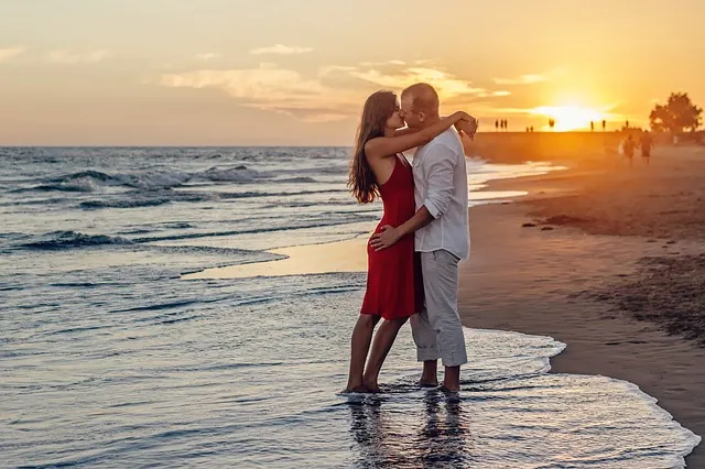 Can You Take Honeymoon With Someone​? Your Complete Honeymoon Guide